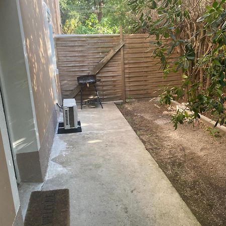 Spa Jardin Prive T3 Independant Dans Villa Morieres-les-Avignon Exteriér fotografie