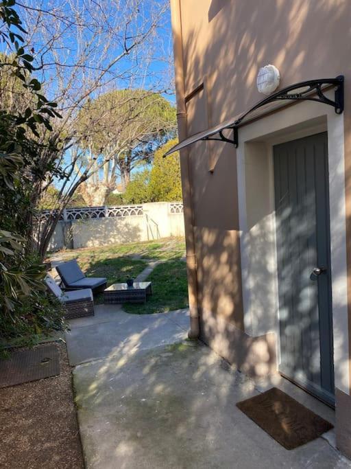 Spa Jardin Prive T3 Independant Dans Villa Morieres-les-Avignon Exteriér fotografie